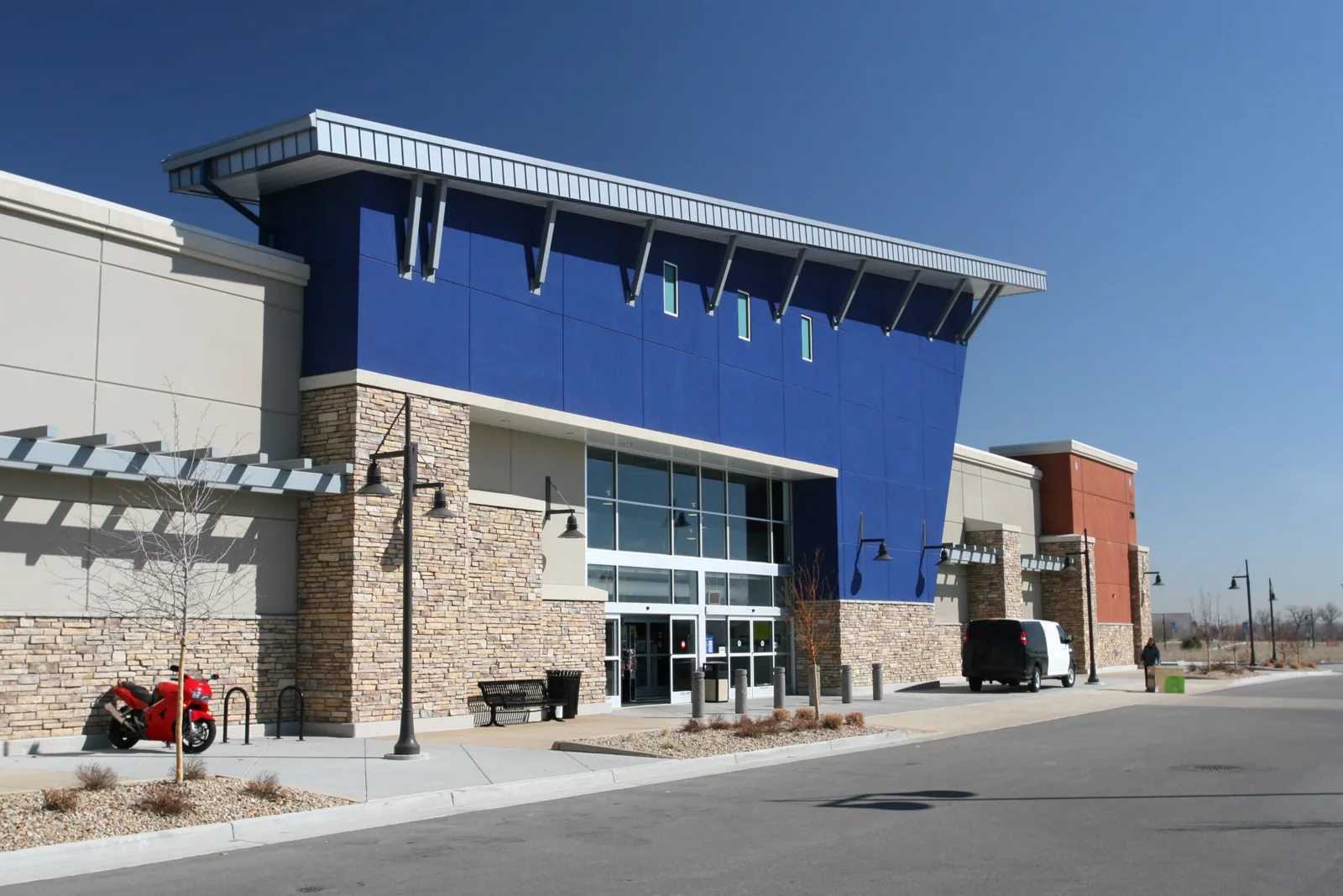 Big-Box Retail Roofing in Huntington Beach, CA