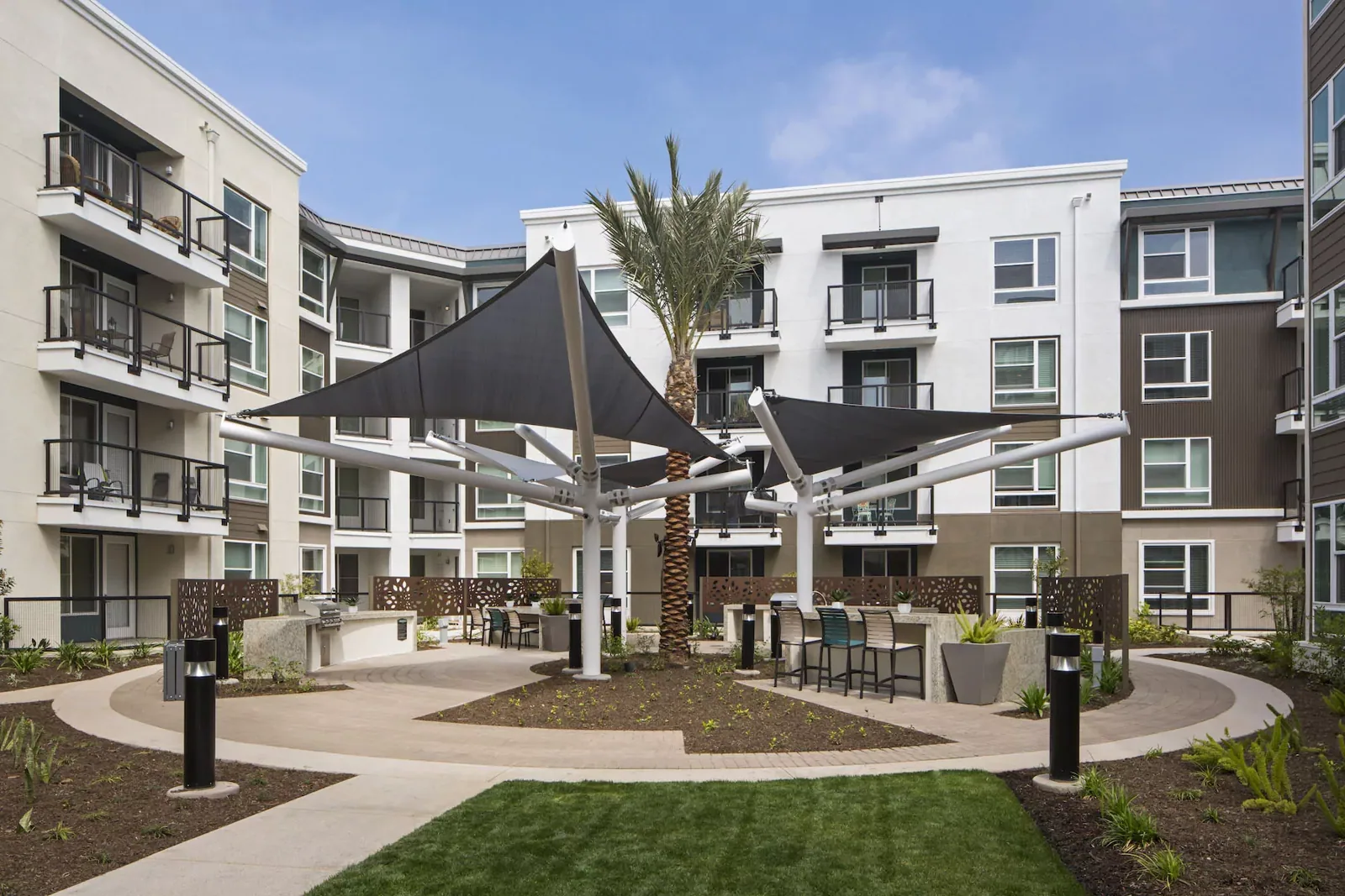 Commercial Roofing in Platinum Triangle, Anaheim, CA Commercial Roofing in Platinum Triangle, Anaheim, CA